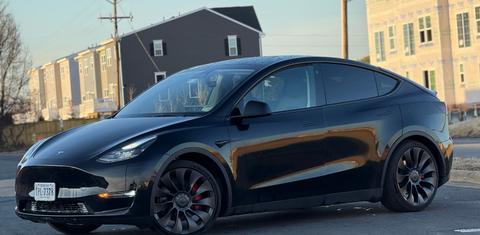 Tesla Model Y 2023