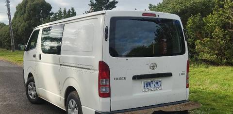 Toyota HIACE 2018