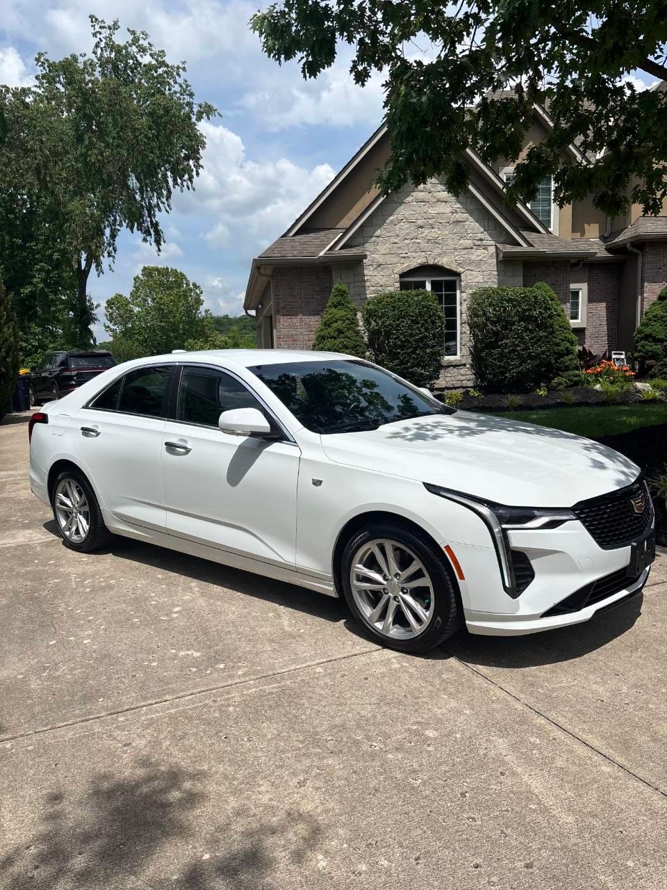 Cadillac CT4 2024 in Kansas City, MO