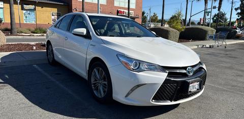 Toyota Camry Hybrid 2015