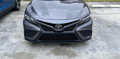 Toyota Camry 2021