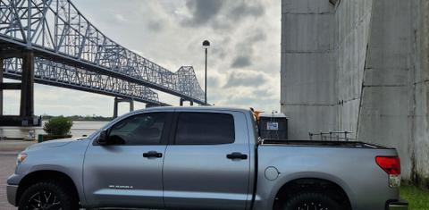 Toyota Tundra 2010