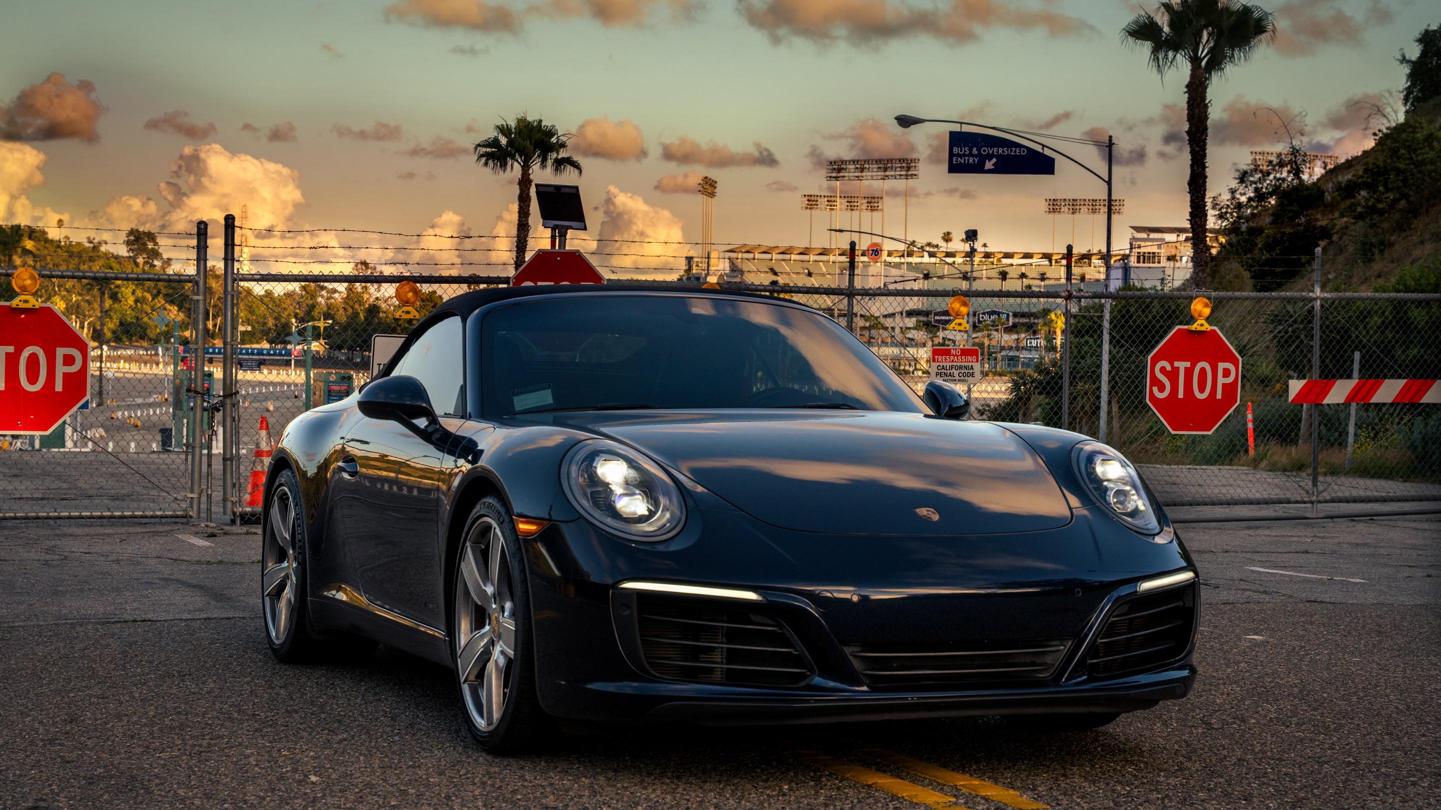 Porsche 911 2018 in Huntington Beach, CA