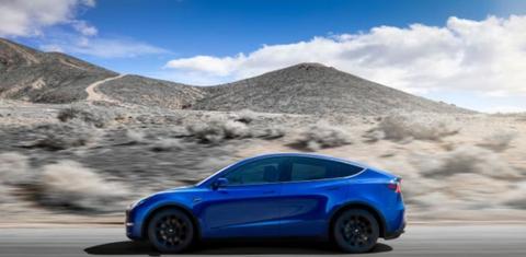 Tesla Model Y 2025