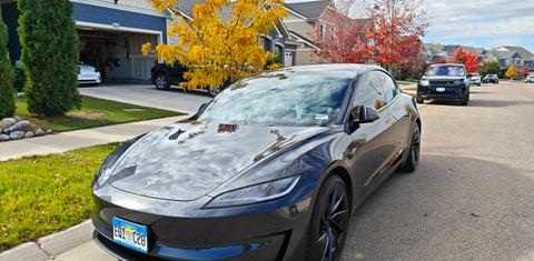 Tesla Model 3 2024
