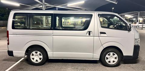 Toyota HIACE 2020