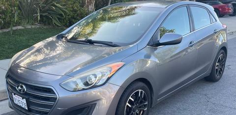 Hyundai Elantra GT 2017