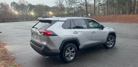 Toyota RAV4 Hybrid 2024
