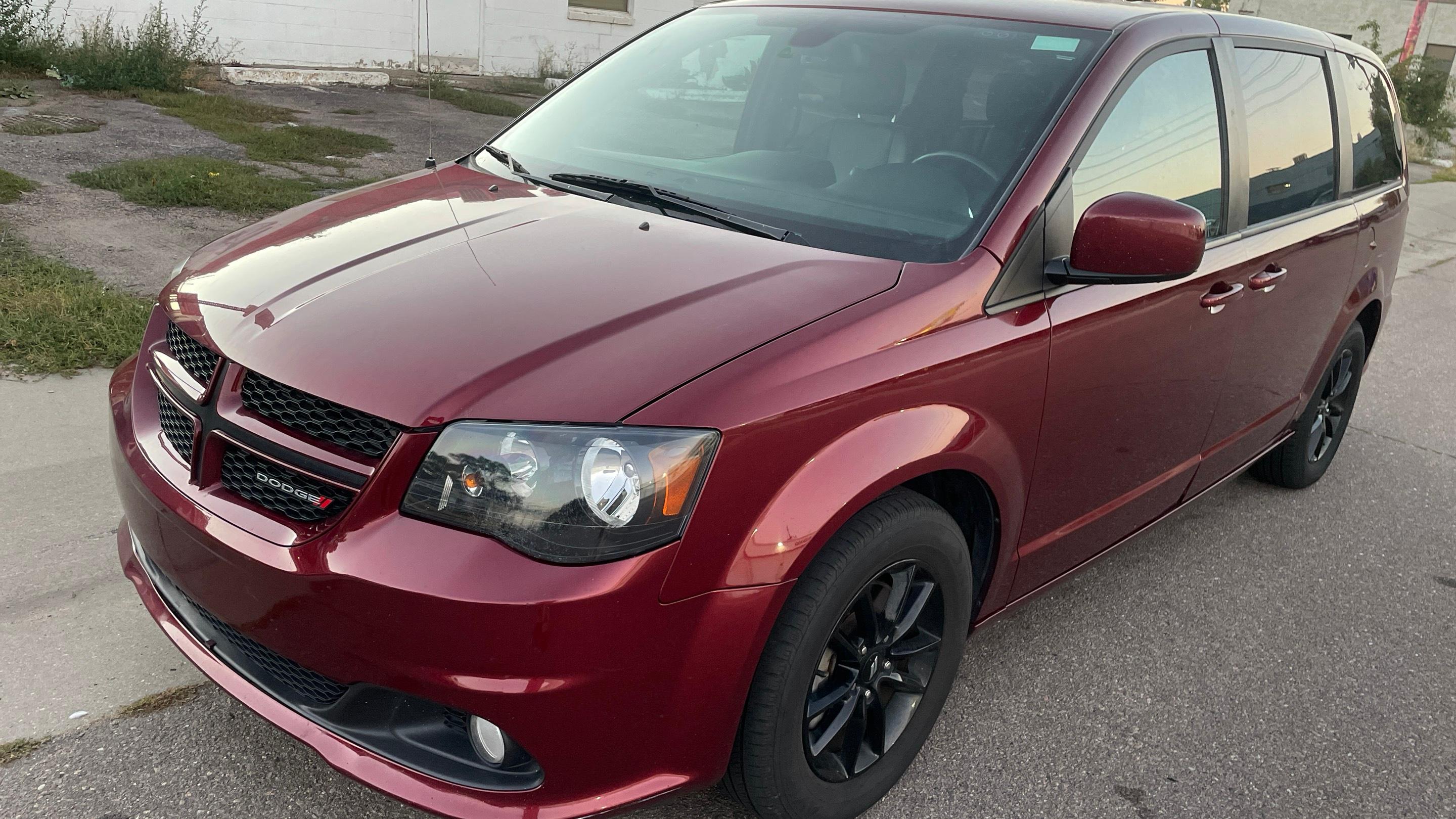 Dodge Grand Caravan 2019 in Denver, CO
