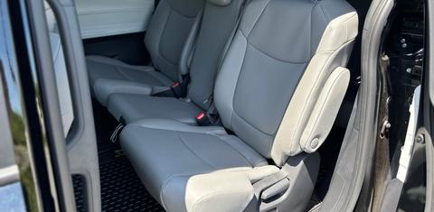 Toyota Sienna 2025
