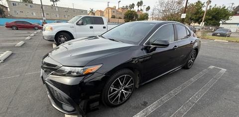 Toyota Camry 2021