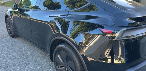 Tesla Model Y 2026