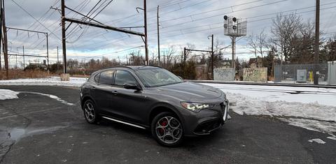Alfa Romeo Stelvio 2024