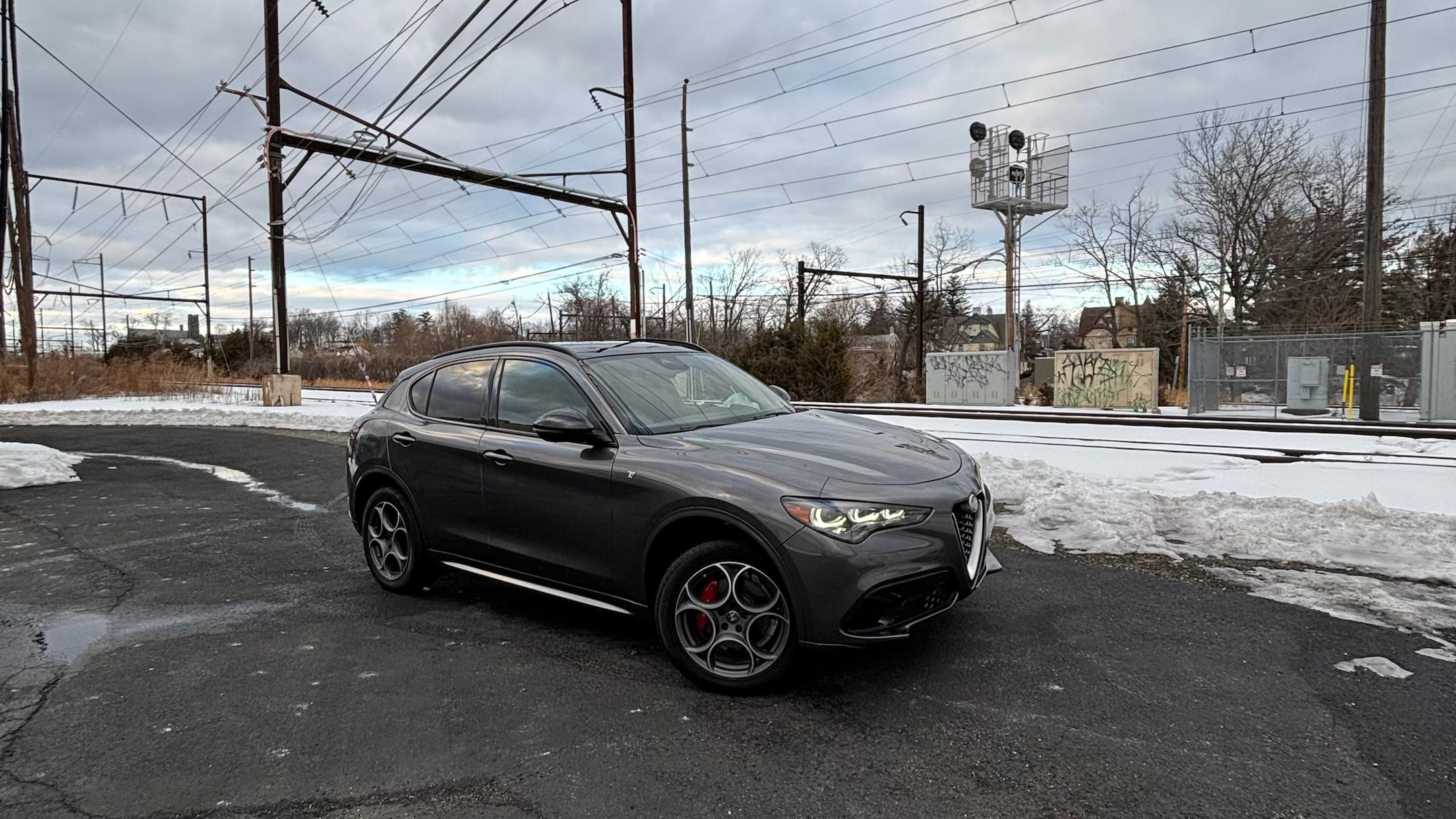Alfa Romeo Stelvio 2024 in Glenside, PA