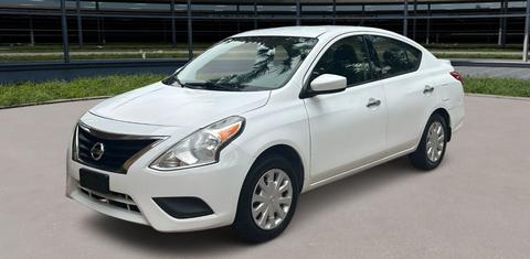 Nissan Versa 2016