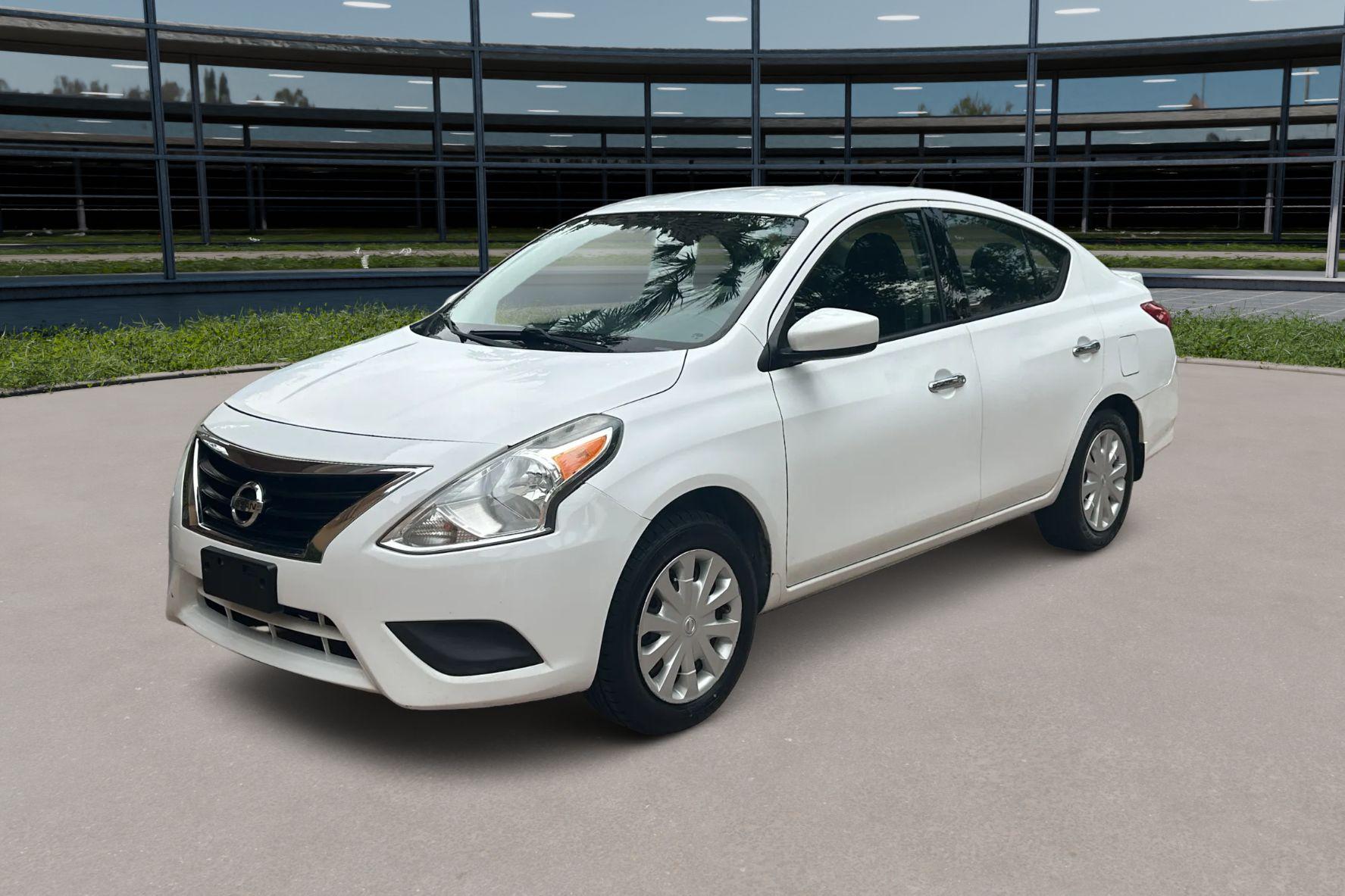 Nissan Versa 2016 in 