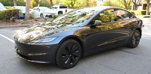 Tesla Model 3 2025