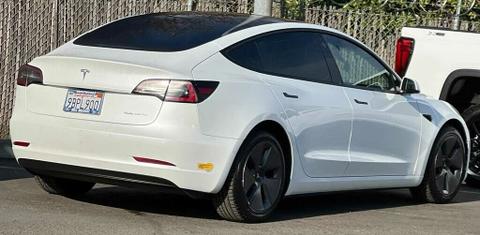 Tesla Model 3 2022