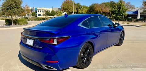 Lexus ES 2022