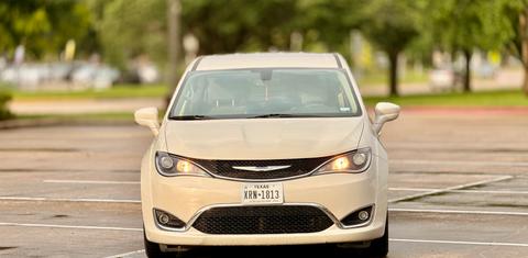 Chrysler Pacifica 2020