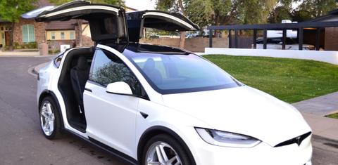 Tesla Model X 2023