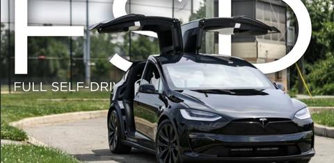 Tesla Model X 2022