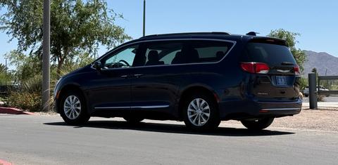 Chrysler Pacifica 2017
