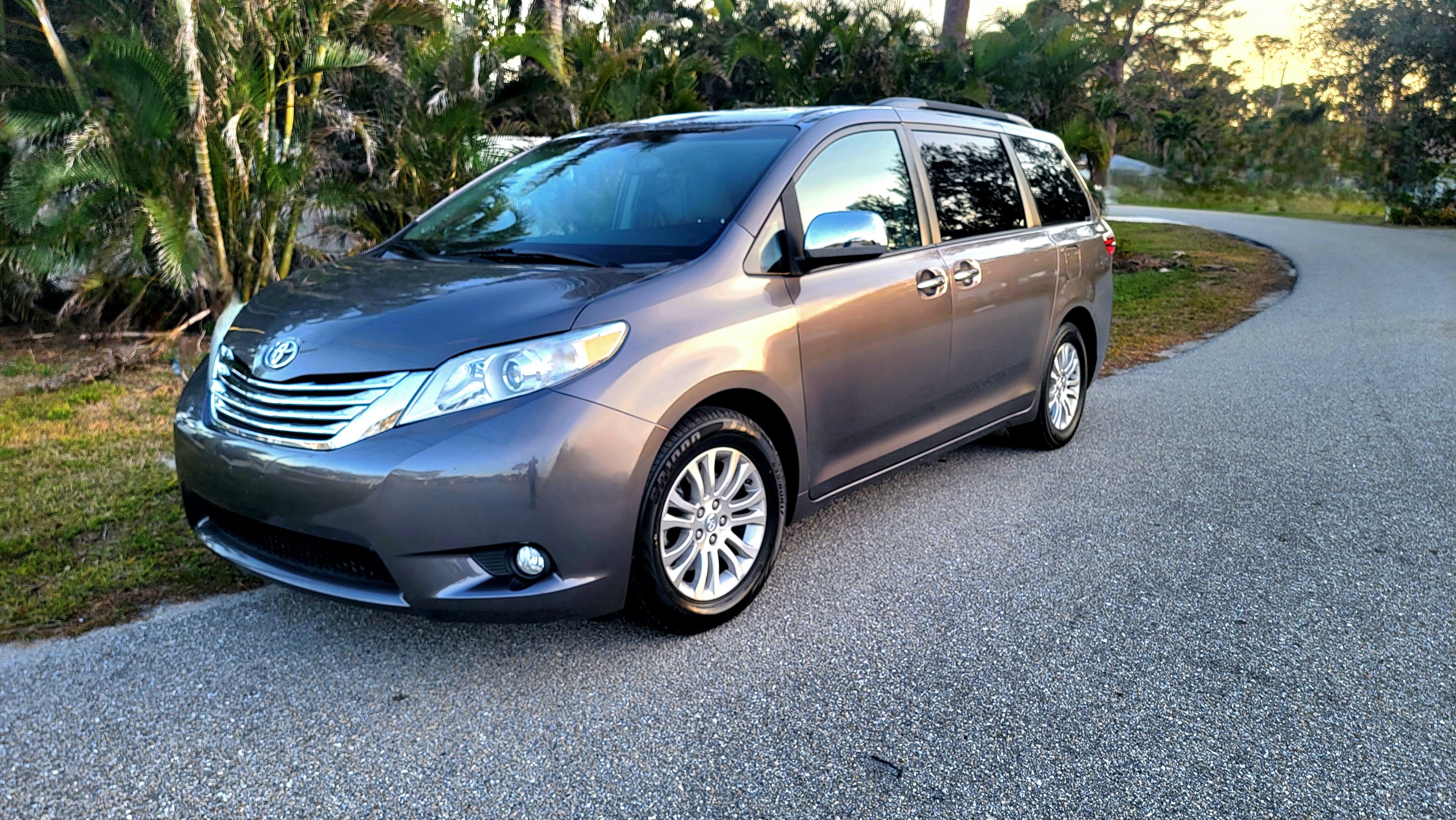 Toyota Sienna 2017 in North Fort Myers, FL