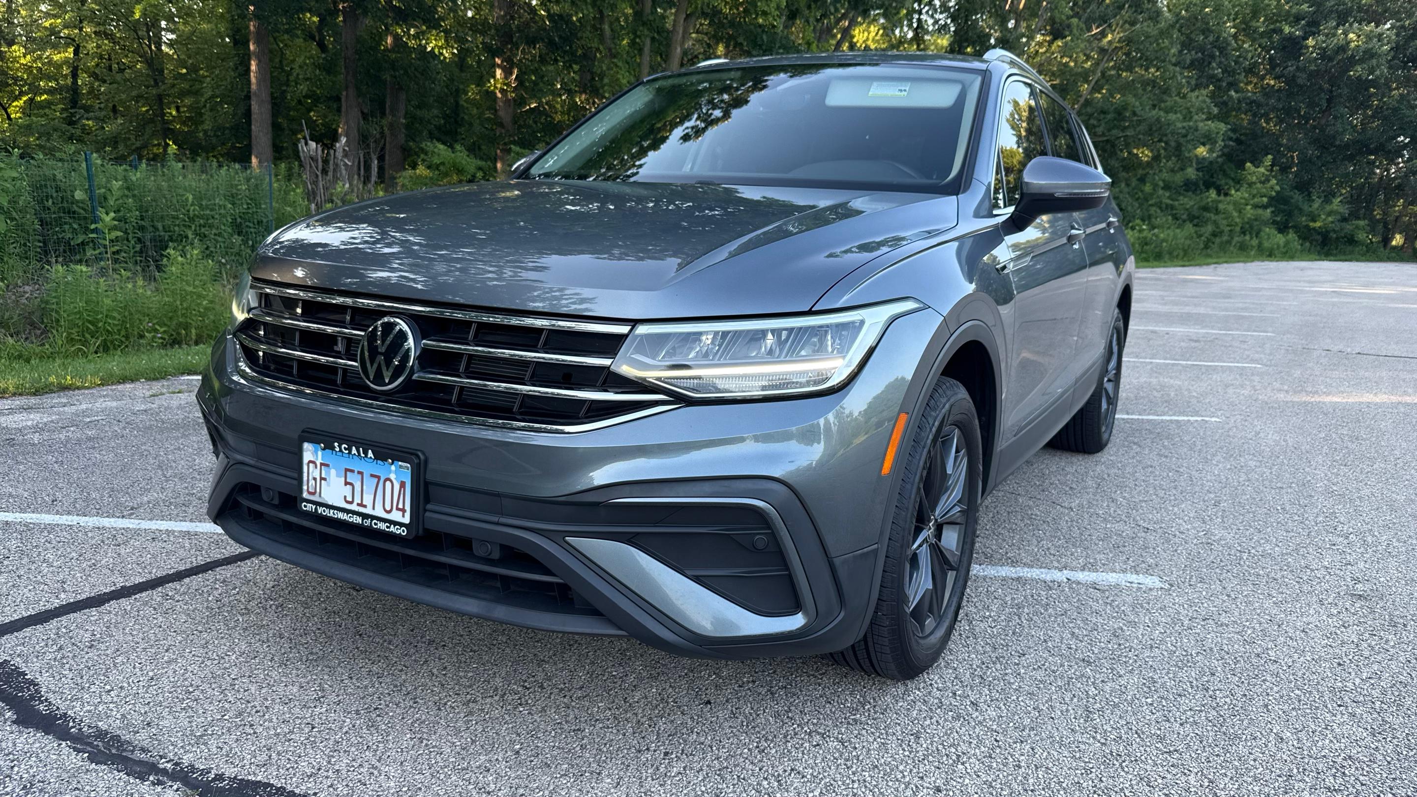 Volkswagen Tiguan 2023 in Chicago, IL