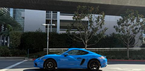 Porsche 718 Cayman 2022