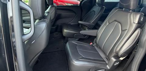 Chrysler Pacifica 2026