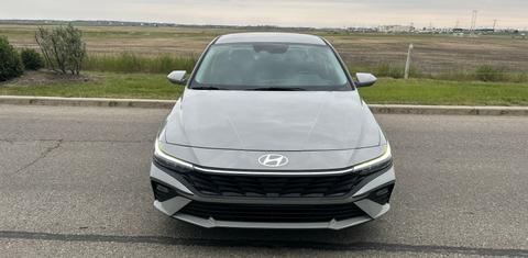Hyundai Elantra 2025