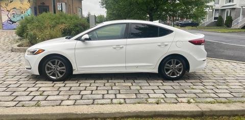 Hyundai Elantra 2018