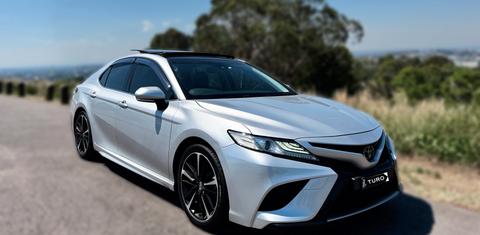 Toyota CAMRY 2019