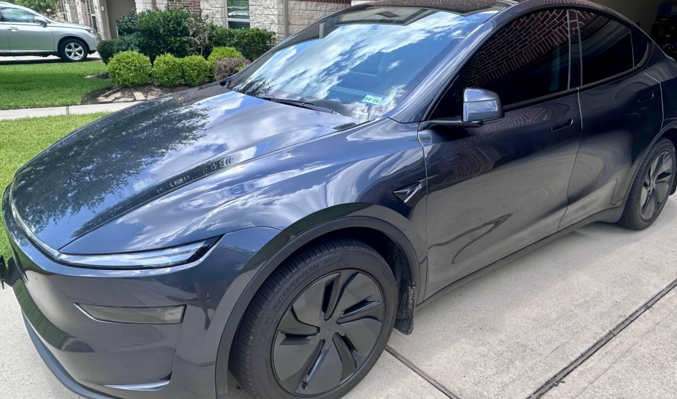 Tesla Model Y 2026 in Troy, MI