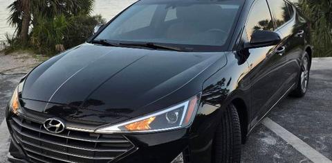 Hyundai Elantra 2020