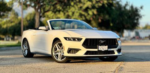 Ford Mustang 2024