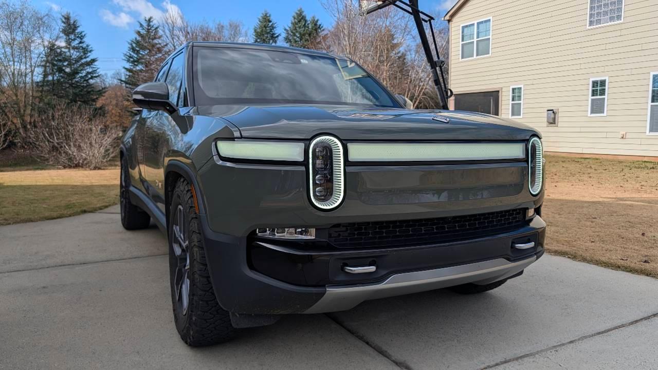 Rivian R1T 2022 in 