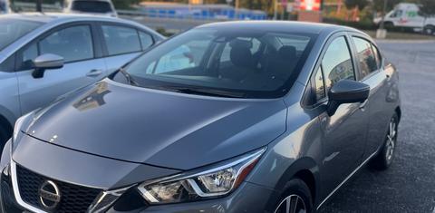 Nissan Versa 2021