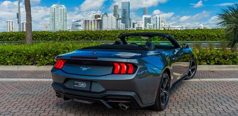 Ford Mustang 2025