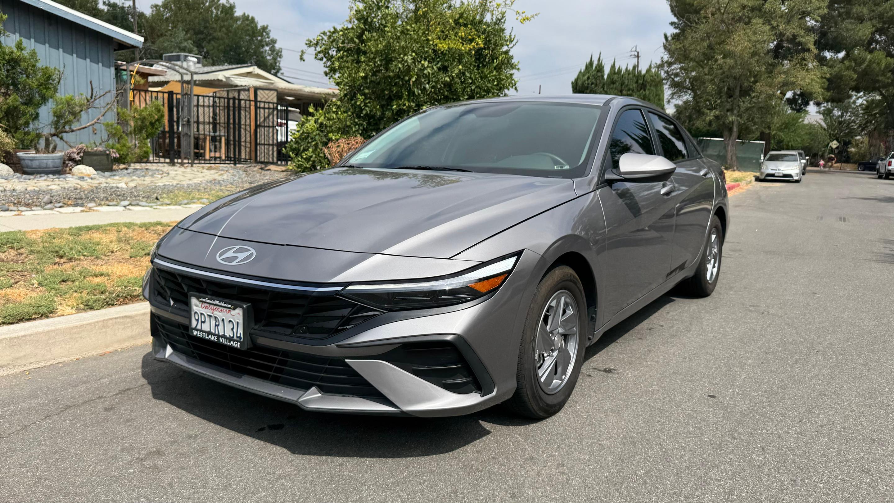 Hyundai Elantra 2024 in Beverly Hills, CA