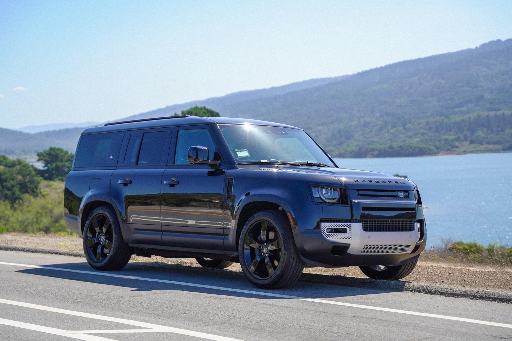 Land Rover Defender 2023 in San Bruno, CA