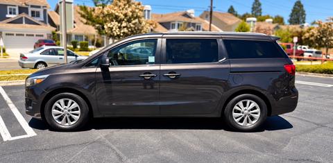 Kia Sedona 2016