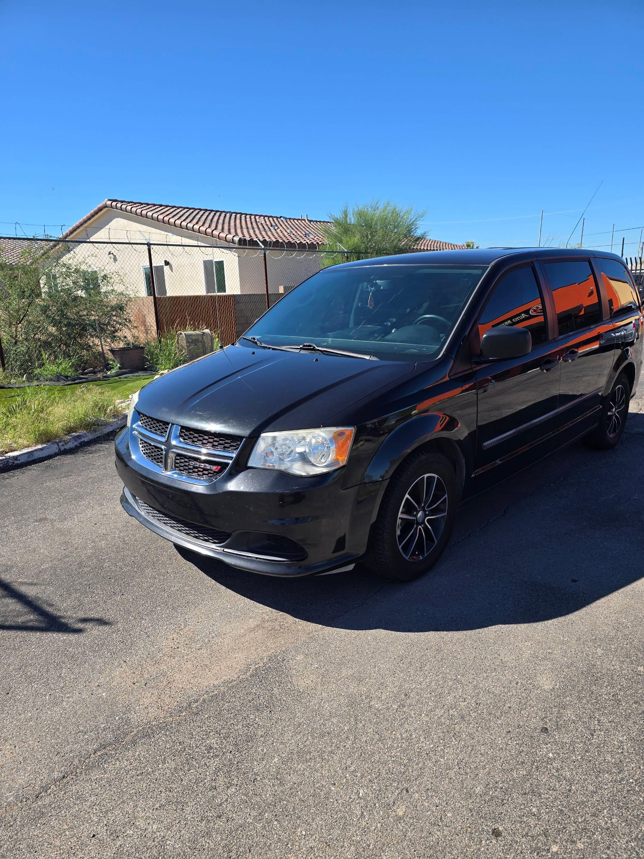 Dodge Grand Caravan 2015 in Tucson, AZ