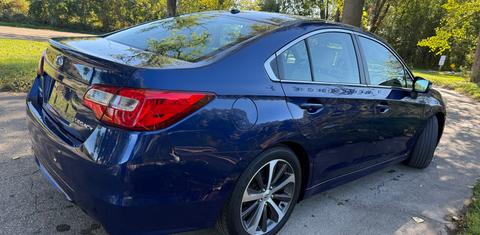 Subaru Legacy 2015
