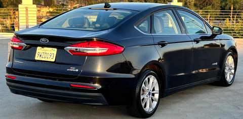 Ford Fusion Hybrid 2019