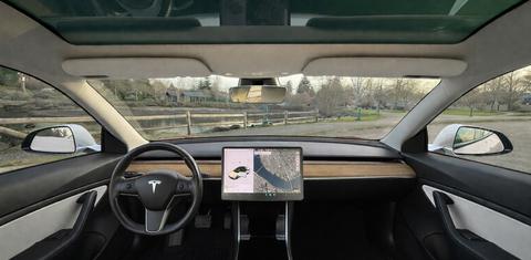 Tesla Model 3 2020