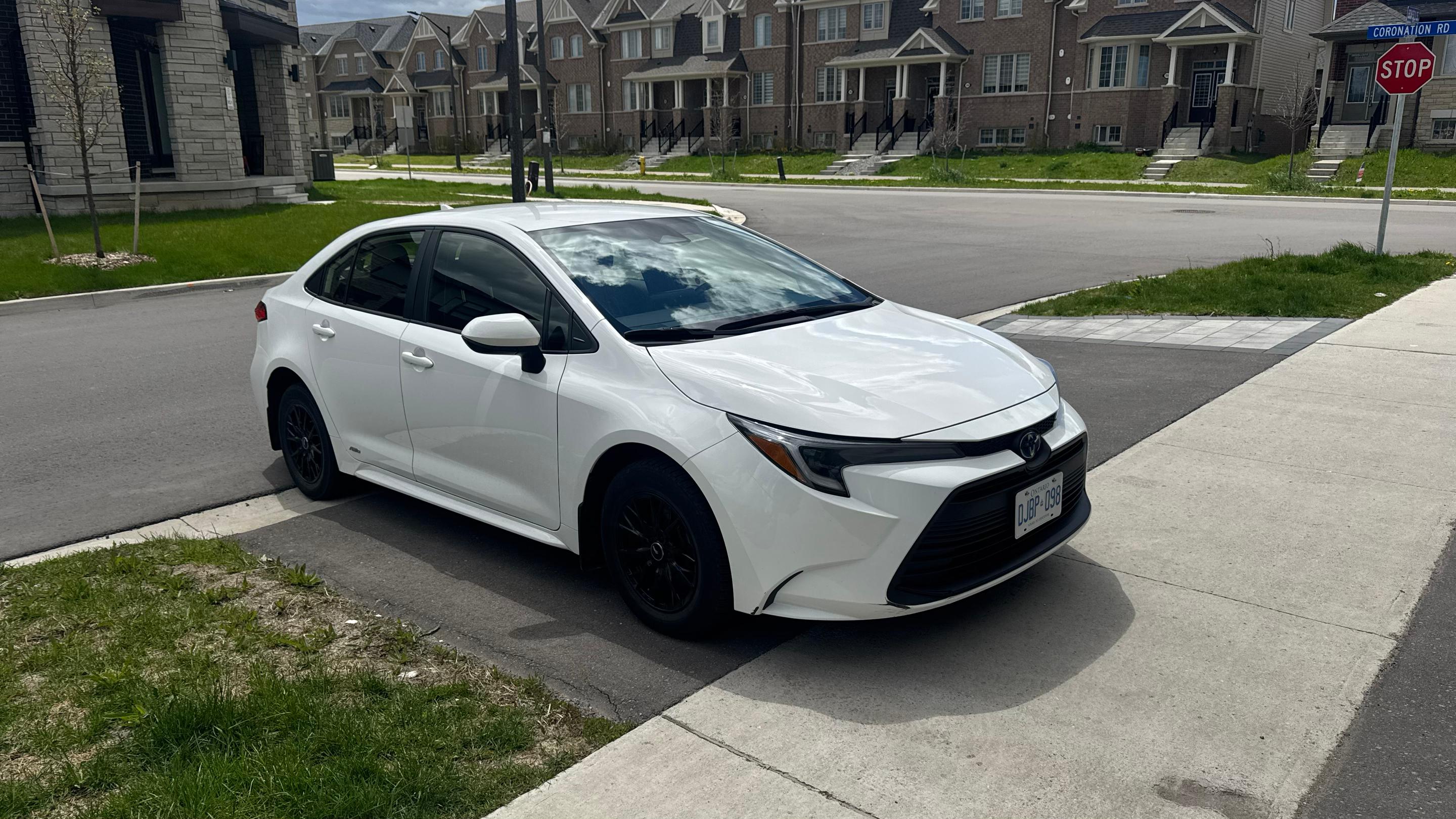 Toyota Corolla Hybrid 2023 à Whitby, ON