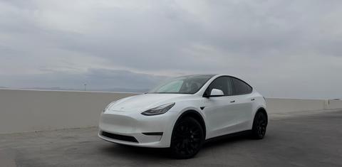 Tesla Model Y 2020