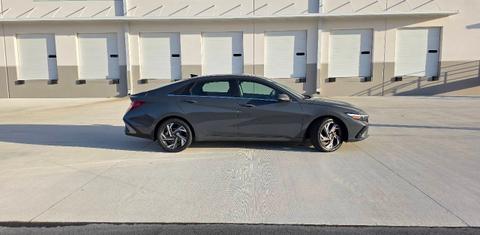 Hyundai Elantra 2026